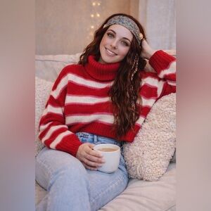 Altar’d State Red & Cream Striped Cropped Turtleneck Sweater | NWT | XL